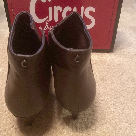 Brown Booties - Picture 2 of 4